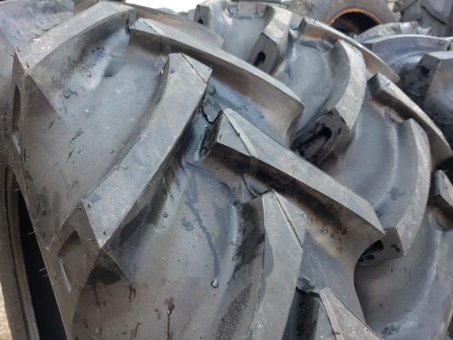 Anveope noi 14.9-28 Cauciucuri agricole de FIAT 445 garantie