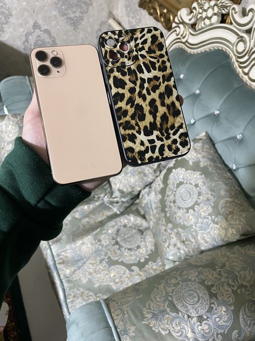 Продам телефон Айфон 11 Pro