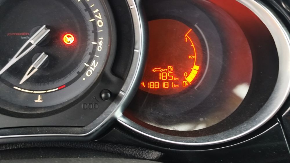 Citroen ds 3 , 1:6 thp, 156 CP, benzină!