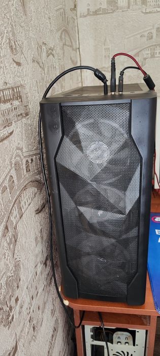 Компьютер игровой, гарнитура в подарок