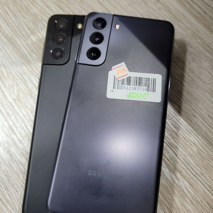 Samsung Galaxy S21.  5G