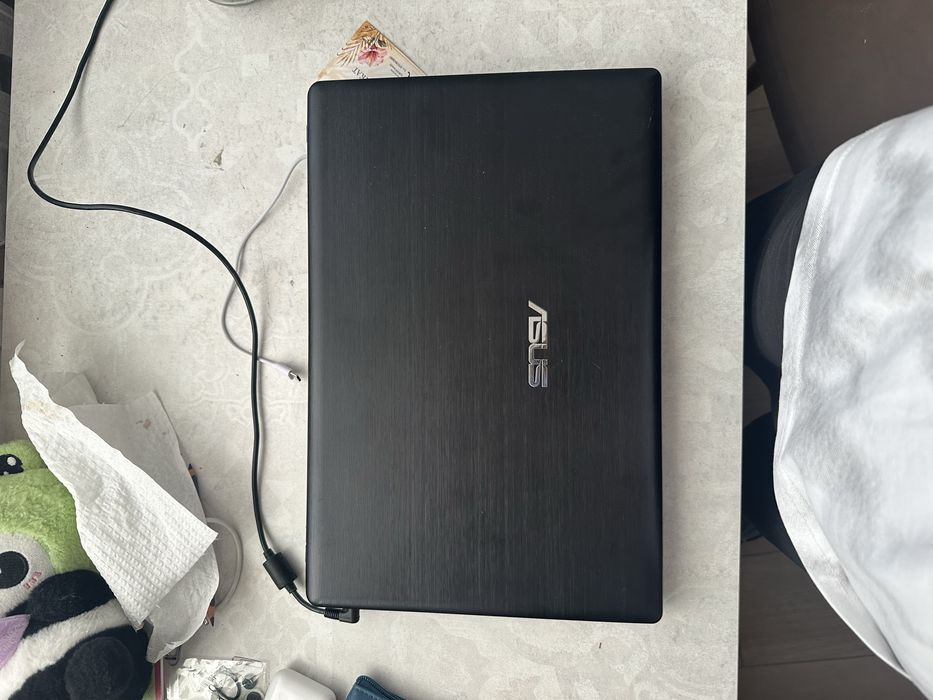 Продам ноутбук Asus