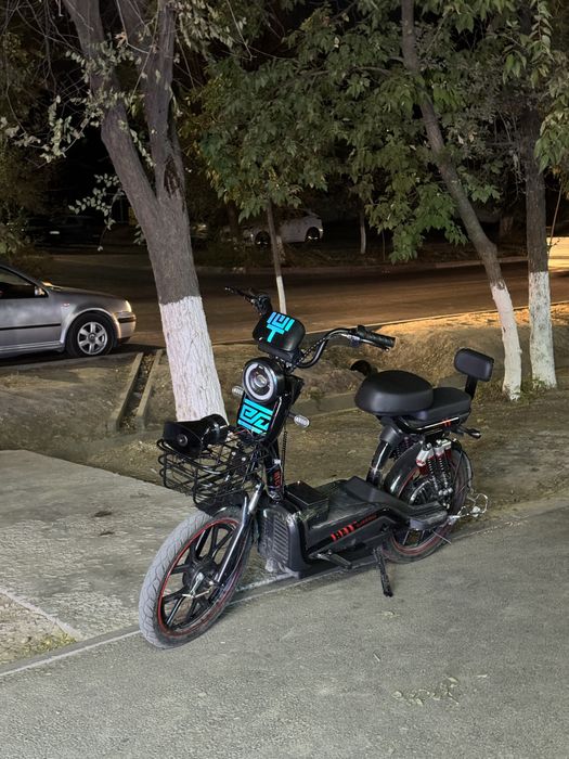 Скутер сатам келе берндер