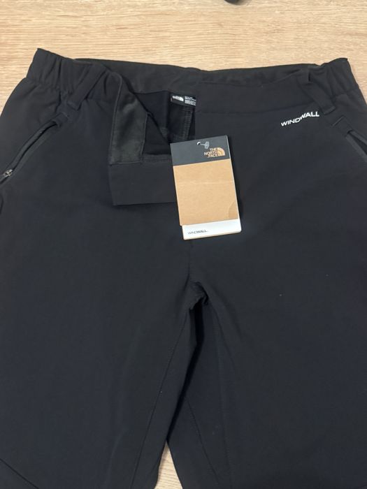 Pantaloni de munte The North Face – mărimea 32