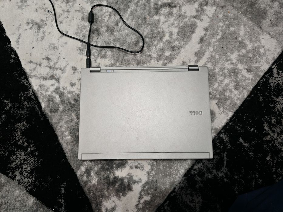 Dell Latitude i5 gen1