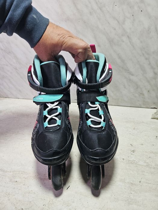 Role Roller Blade reglabile marimea 33-34-35-36-37 si 38.