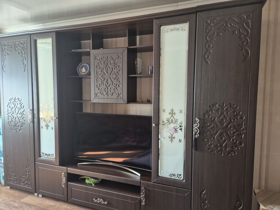 Продам стенку-горку