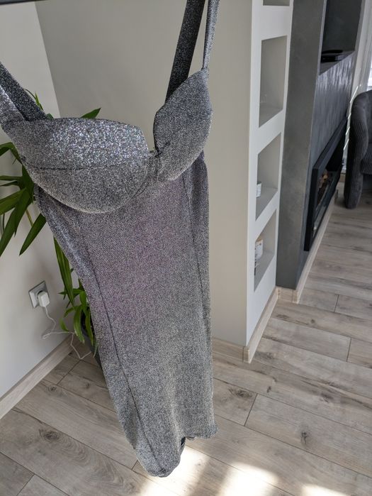 Нова сребриста рокля