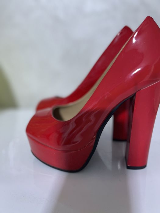 Продам туфли. Малютка 33