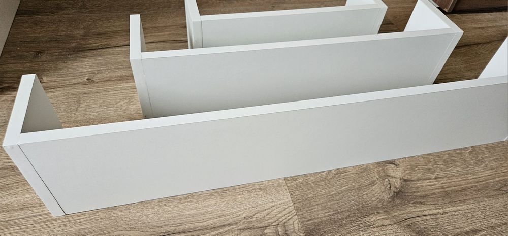 Полки настенные белые