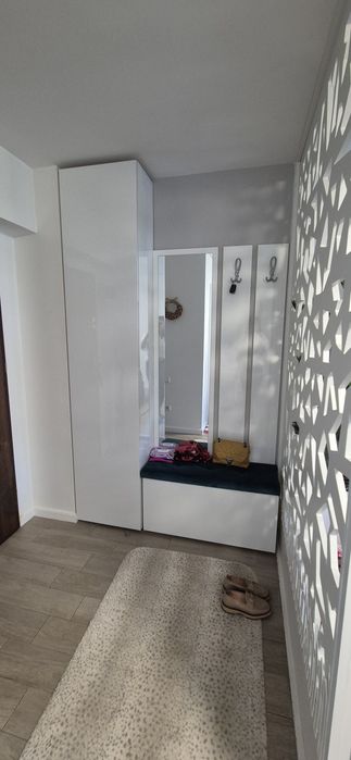 Vand garsoniera in  tomis plus cu loc de parcare privat