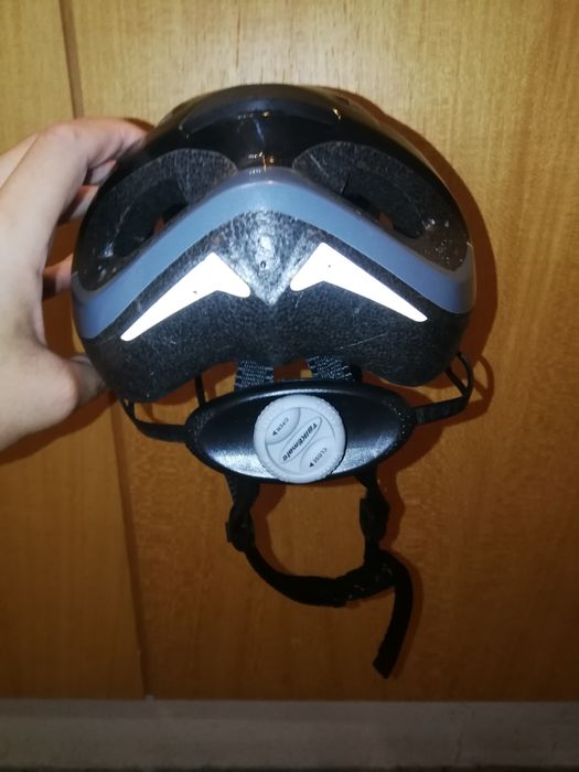 Каска за велосипед скутер ролери сйейтборд