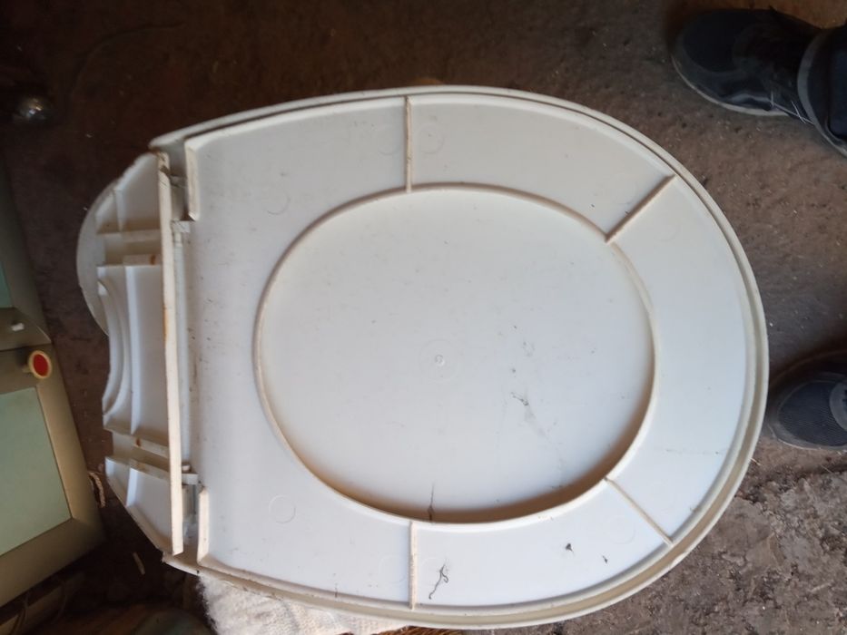 Сиденье с крышкой на унитаз