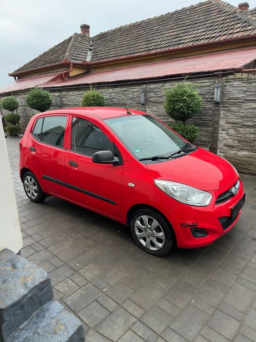 Hyundai  I10-2013. _ideal pentru oraș consum redus