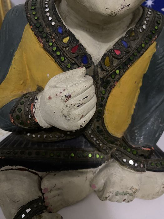 Papusa veche asiatica