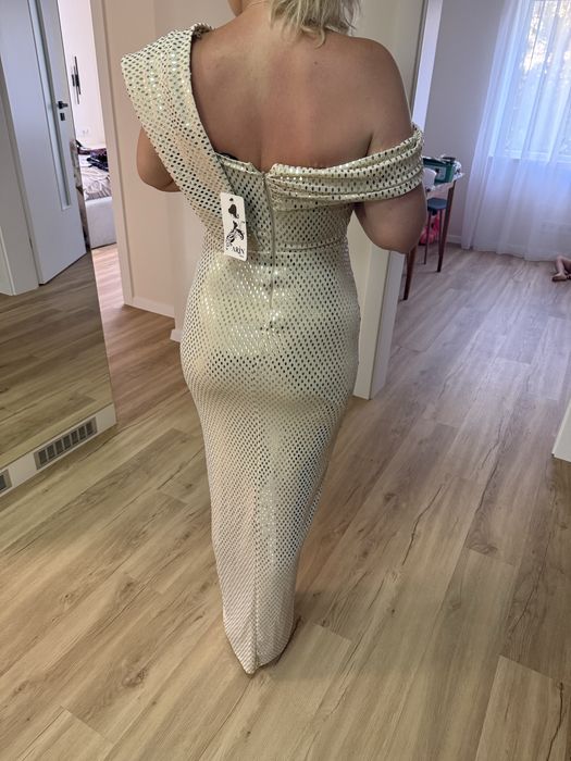 Rochie eleganta