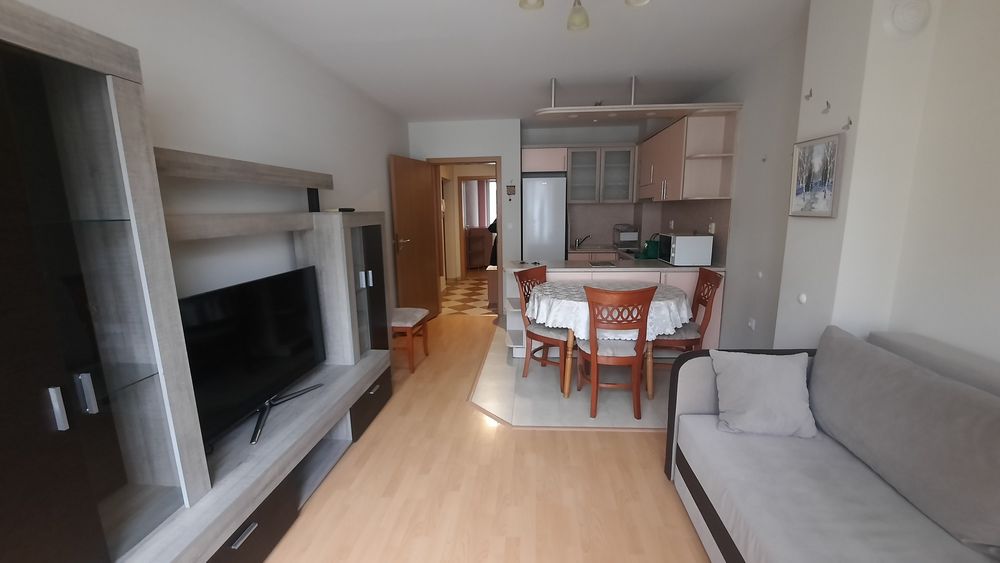 Под наем 2-стаен апартамент на Генералите