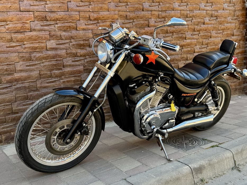 Suzuki Intruder VS 700