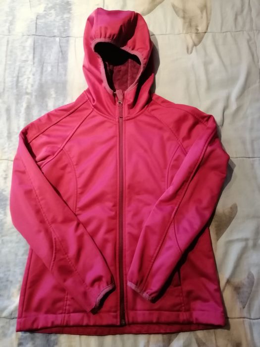 Страхотно ветроустойчиво яке с подарък