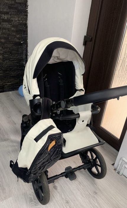 Vand carucior krausman xplorer white