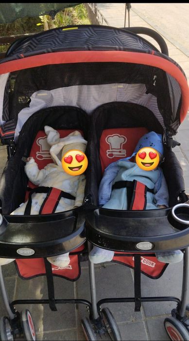 Коляска егіздердікі 19000