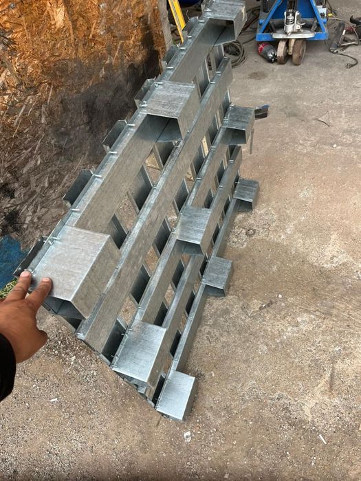 Оцинкованный поддон