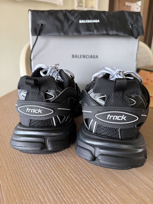Balenciaga Track 43