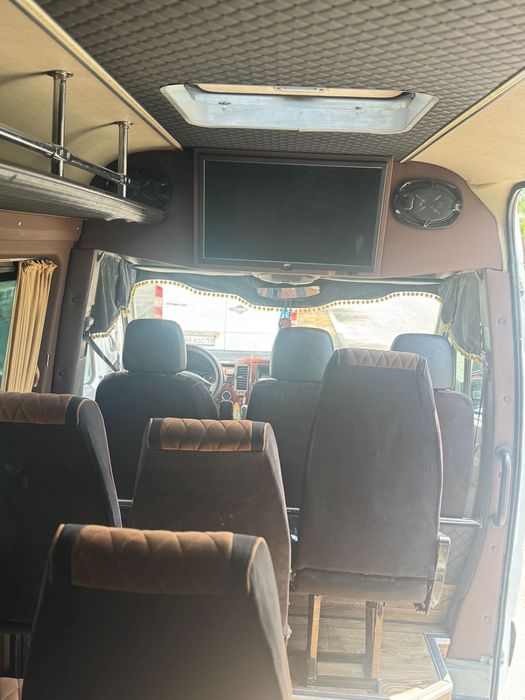 Автобус Спринтер пассажирские перевозки