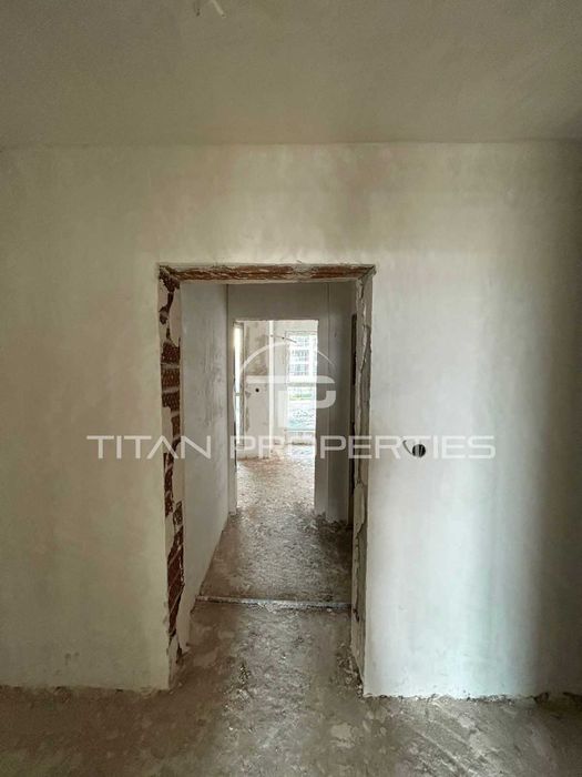 Продава се Едностаен апартамент в Пловдив, Южен - 42 кв.м за 693 €/кв.м - Снимка #2