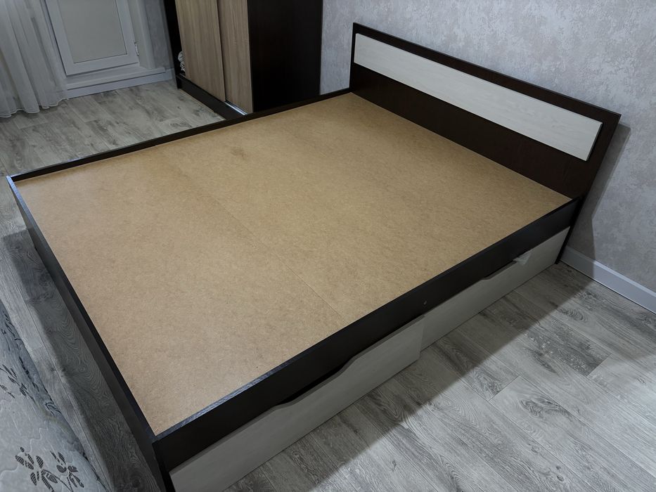 Продам кровать 15т 1 ЭТАЖ