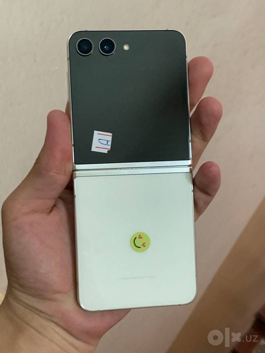 Samsung Z flip 5 256gb