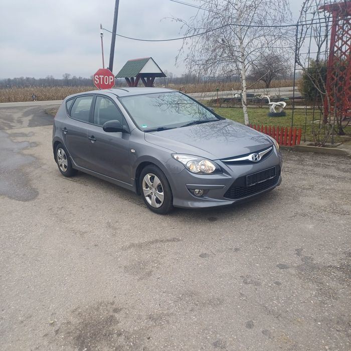 Hyundai i30  2011