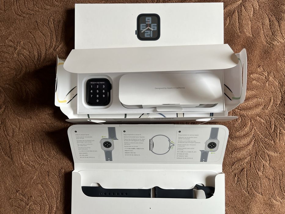 Apple Watch SE (Gen2) 44mm Midnight