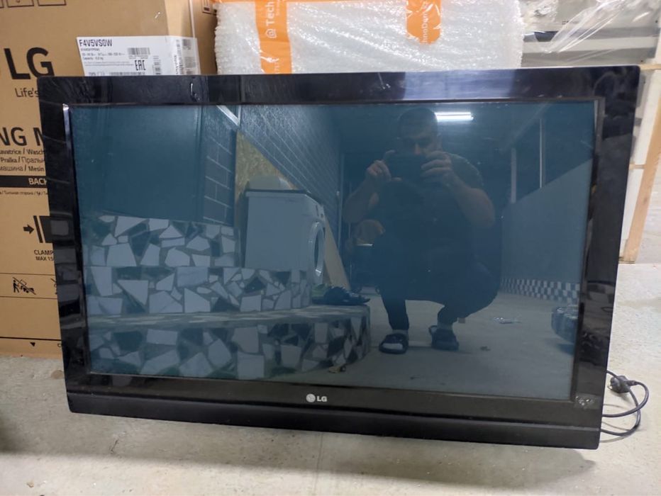 Сломанный телевизор