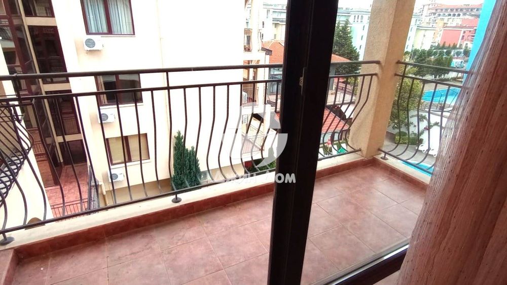 Продава се Тристаен апартамент в к.к. Слънчев бряг - 94 кв.м за 937 €/кв.м - Снимка #3