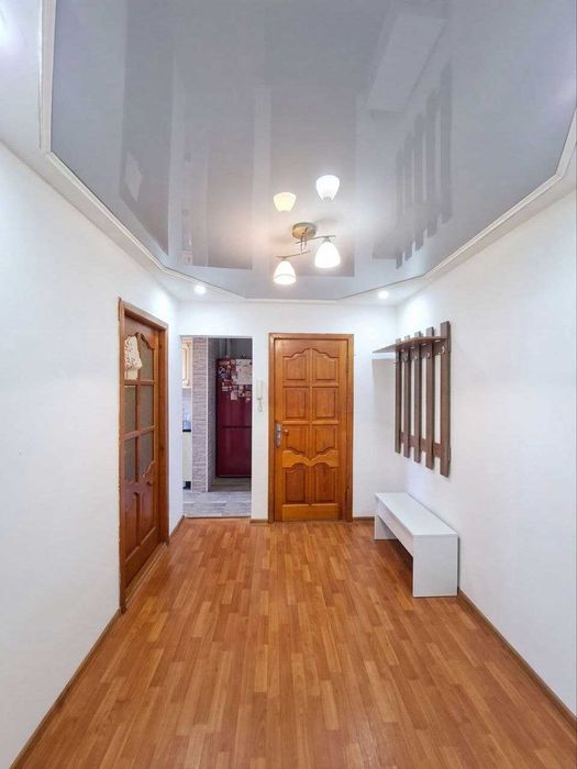 Продам 4х комн кв 11мкр