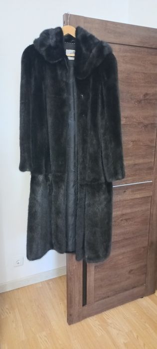 Норковая шуба черная новая