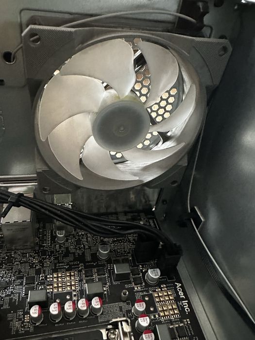 Продаю корпус ПК