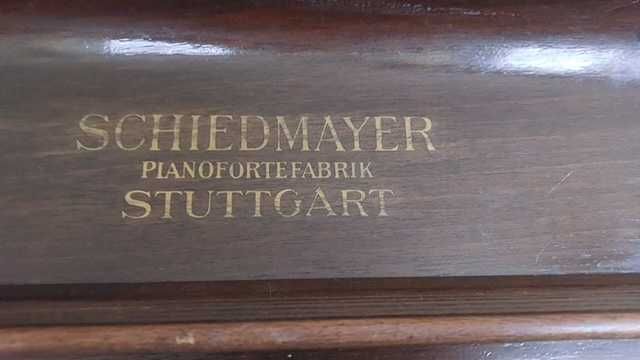 Немско пиано Schiedmayer – Stuttgart