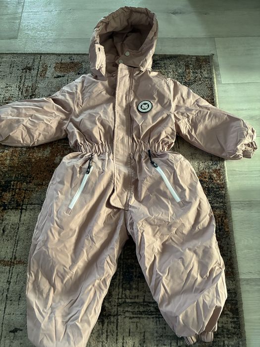 Продам зимние комбинезоны