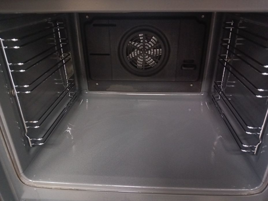 Иноксова фурна за вграждане Bosch Made in Germany 2 години гаранция!