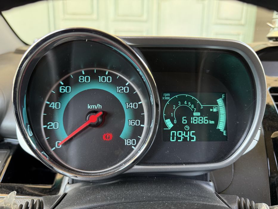 Продаётся автомобиль