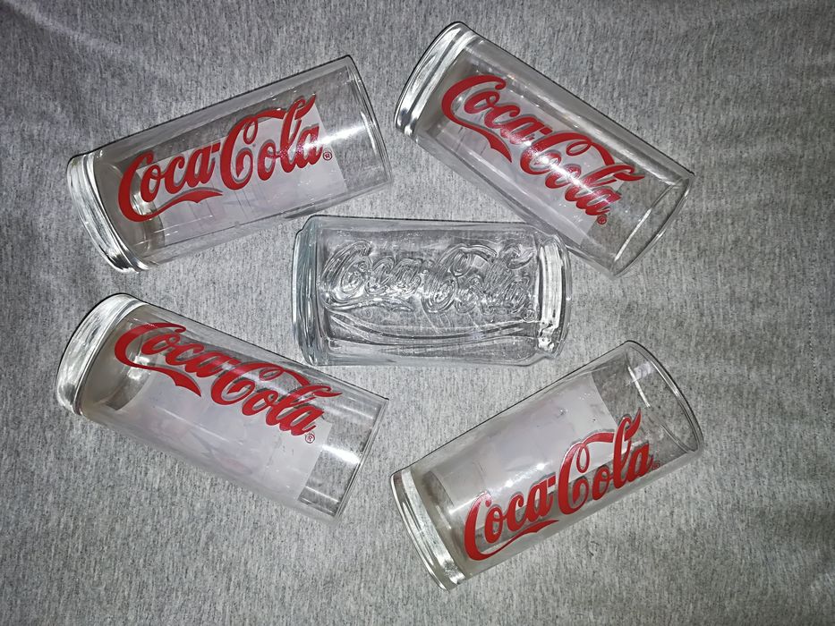Чаши Кока Кола(Coca Cola)-2 броя за 16лв, 4 броя за 30лв