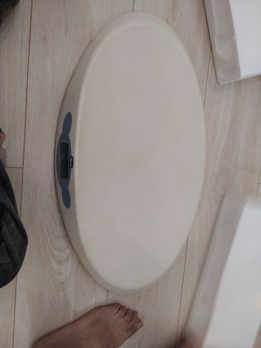 Детские весы Chicco