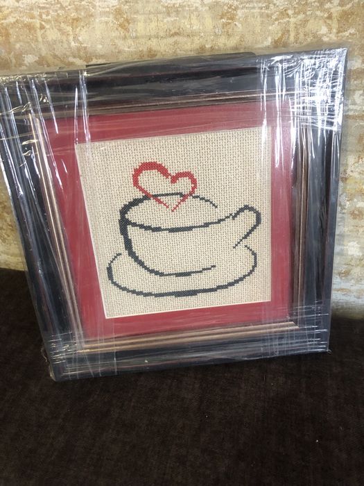 Продавам гоблени шити .