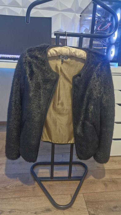 Blanita Next, conditii f bune, marimea XS