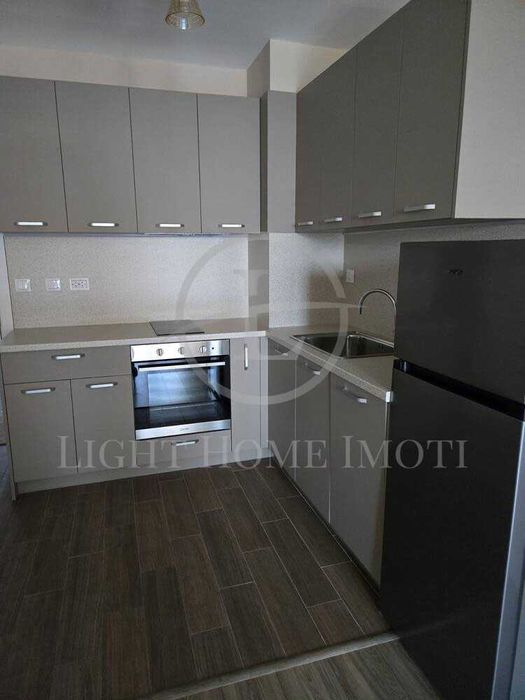 Продава се Двустаен апартамент в Пловдив, Гагарин - 78 кв.м за 2193 €/кв.м - Снимка #1