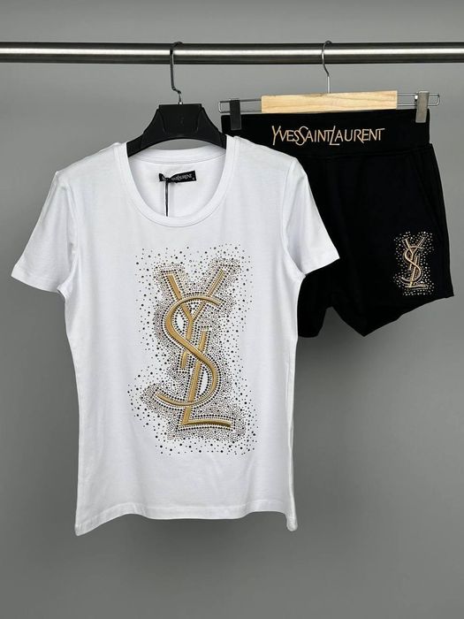 Compleu                      .