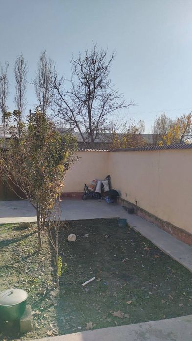 Срочно хамма шароити бор катеж ховли уй сотилади, нархини келишамиз,