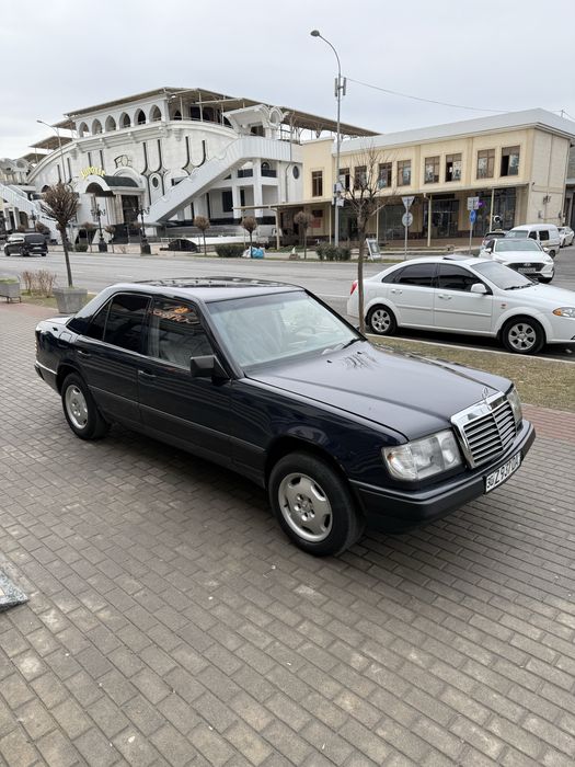 Mercedesbenz w124